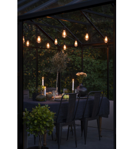 LED KOPPELBAAR LICHTSNOER FEESTVERLICHTING STARTSET, 10 EDISON EXTRA WARMWITTE FILAMENT POWERLED, 4 TRAPS DIMMER, LENGTE 10M, VERWISSELBARE LICHTBRON, SPACING 100CM, 10M AANSLUITSNOER, ZWARTE KABEL, MEMORYFUNCTIE, OPHANGOOGJES, 24V BUITENTRAFO, VERLE