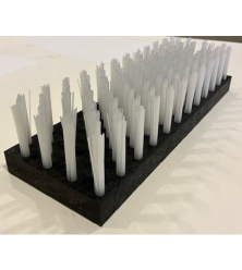 KALVERBORSTEL NYLON WIT 6CM (45X15CM)