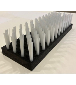 KALVERBORSTEL NYLON WIT 6CM (45X15CM)